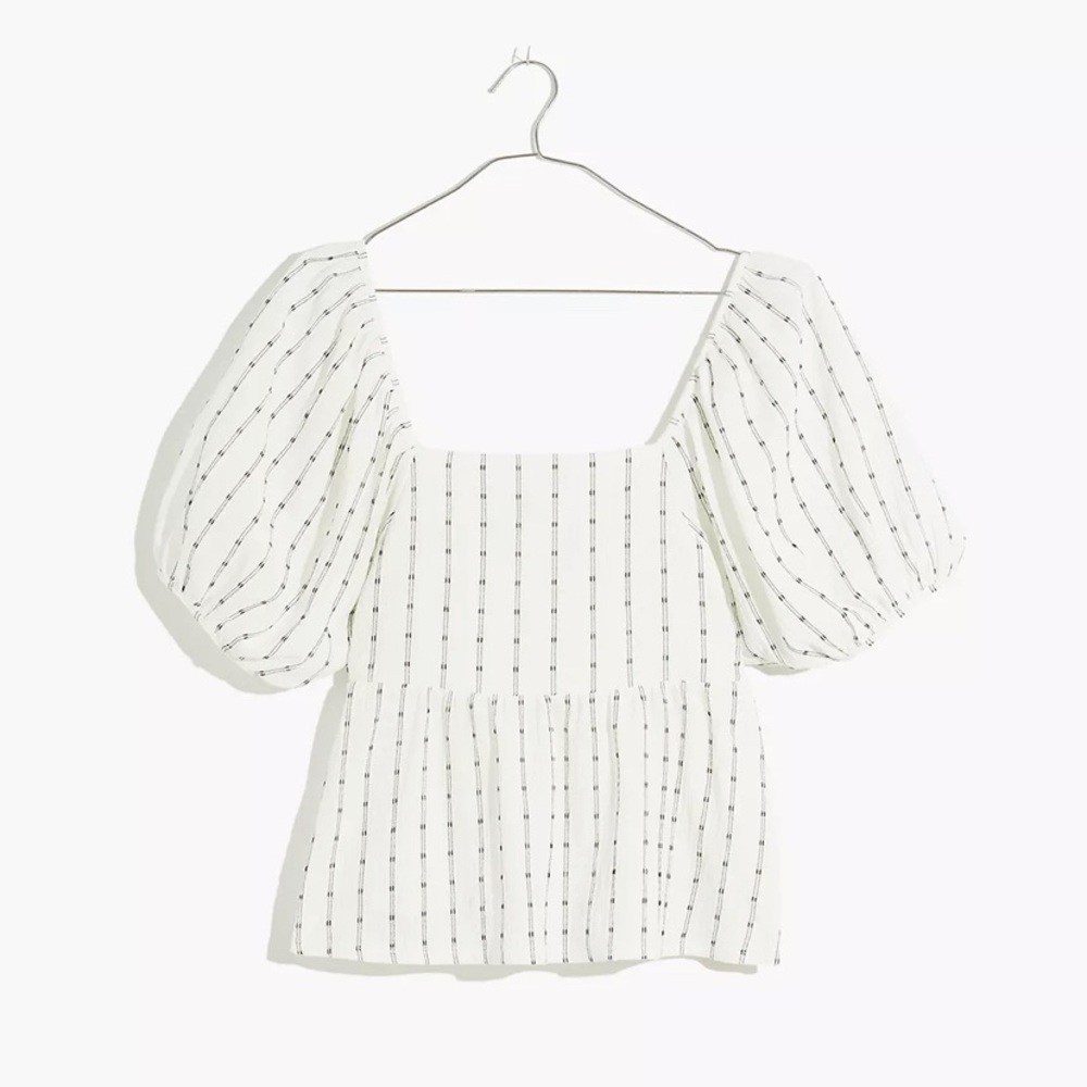 NWOT Puff Sleeve Empire Top